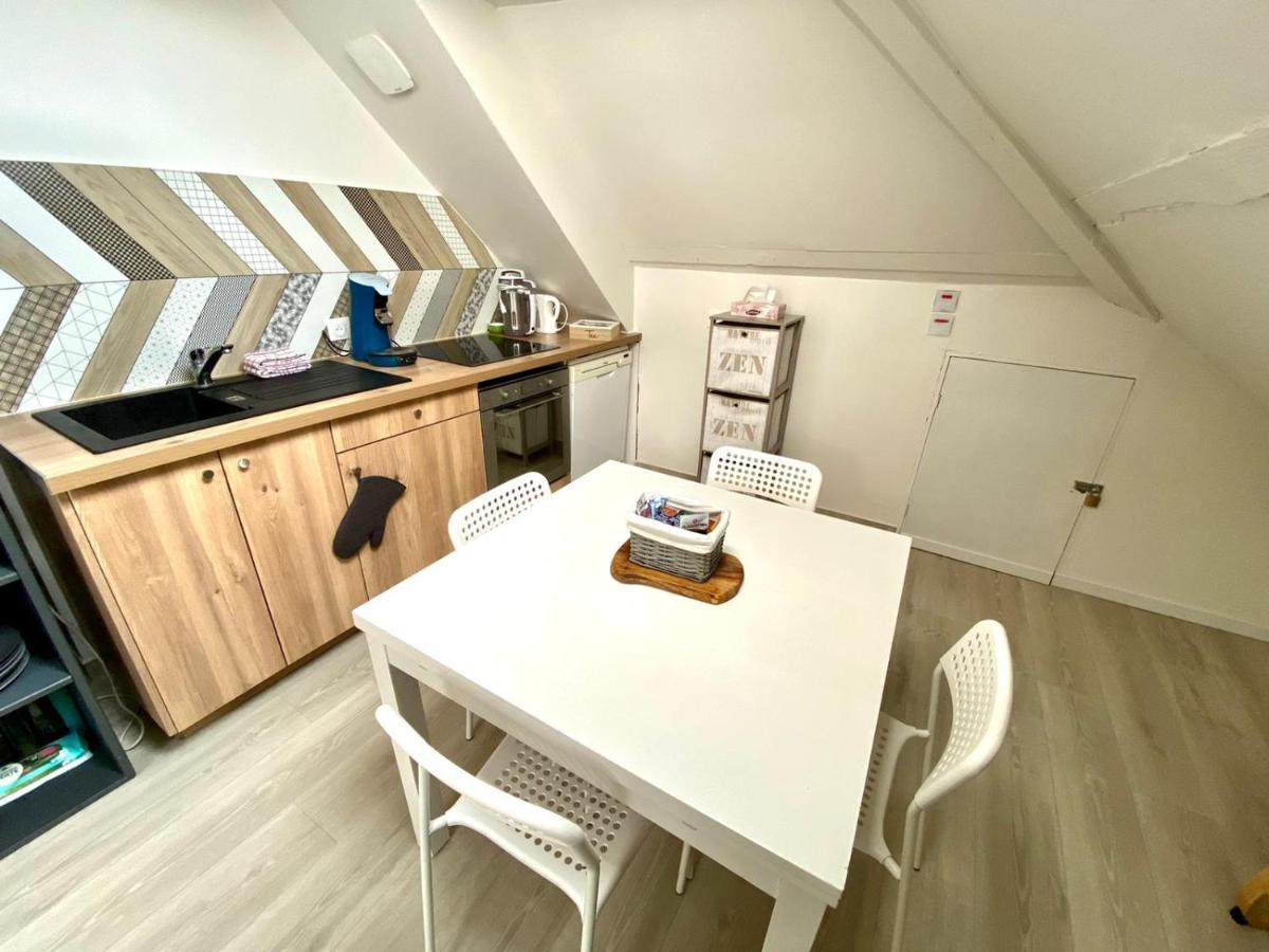Appartement Vue Sur Les Etoiles Charleville-Mezieres Luaran gambar