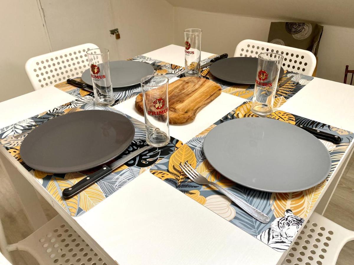 Appartement Vue Sur Les Etoiles Charleville-Mezieres Luaran gambar