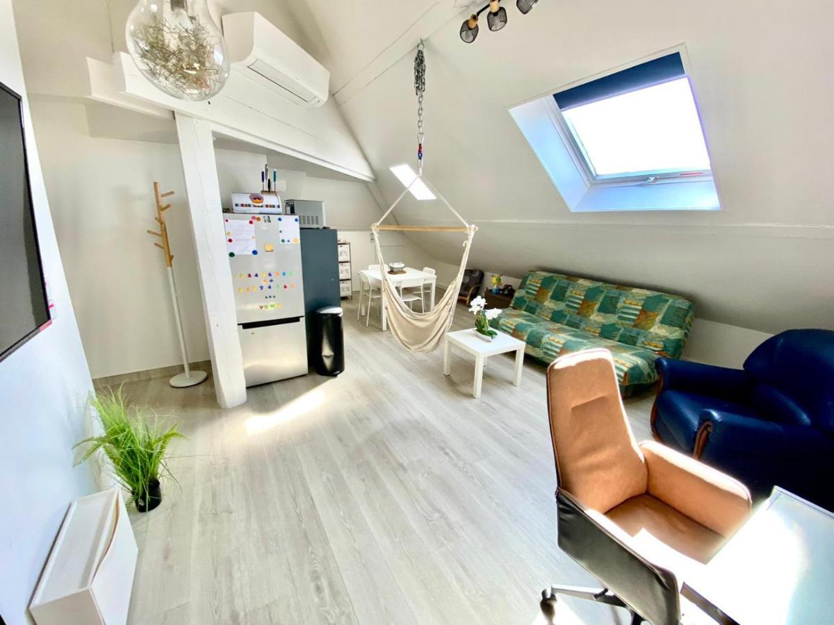 Appartement Vue Sur Les Etoiles Charleville-Mezieres Luaran gambar