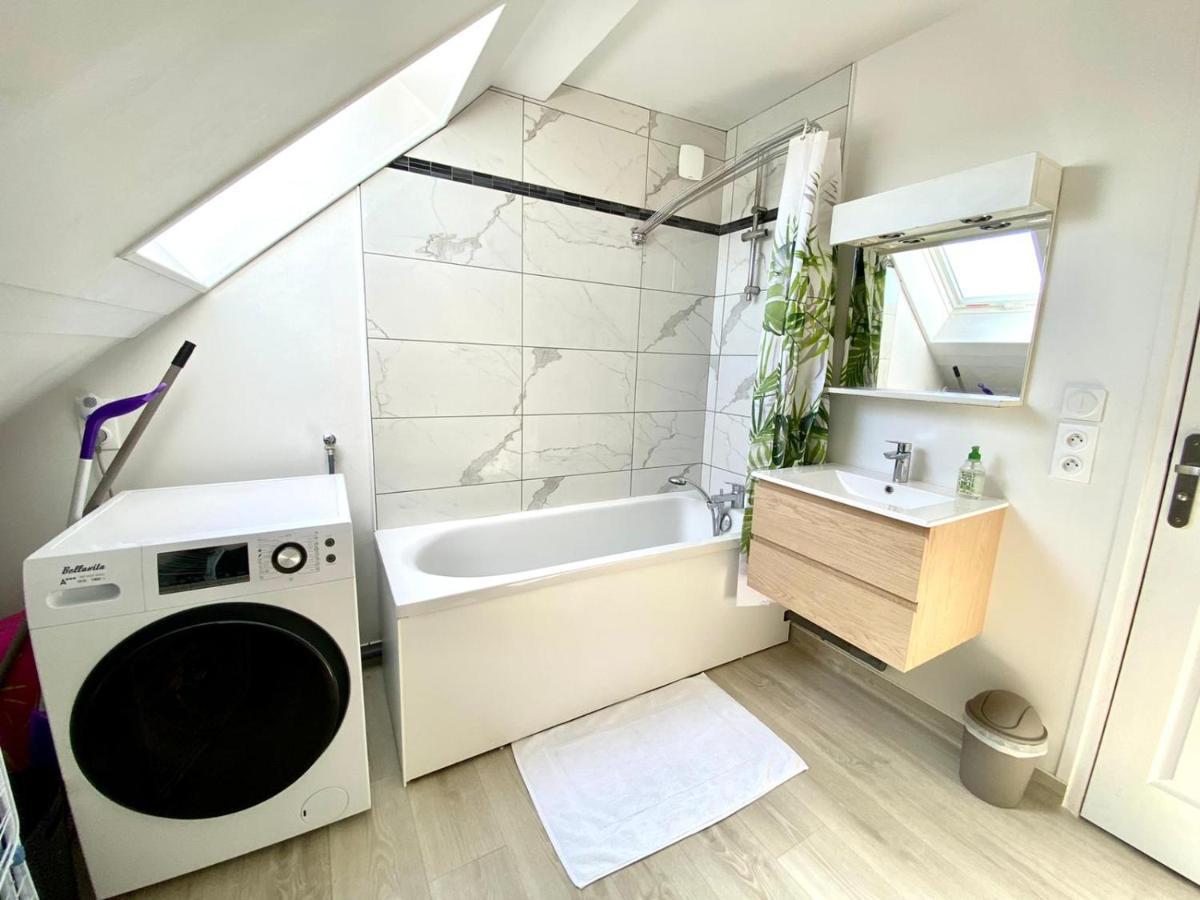 Appartement Vue Sur Les Etoiles Charleville-Mezieres Luaran gambar
