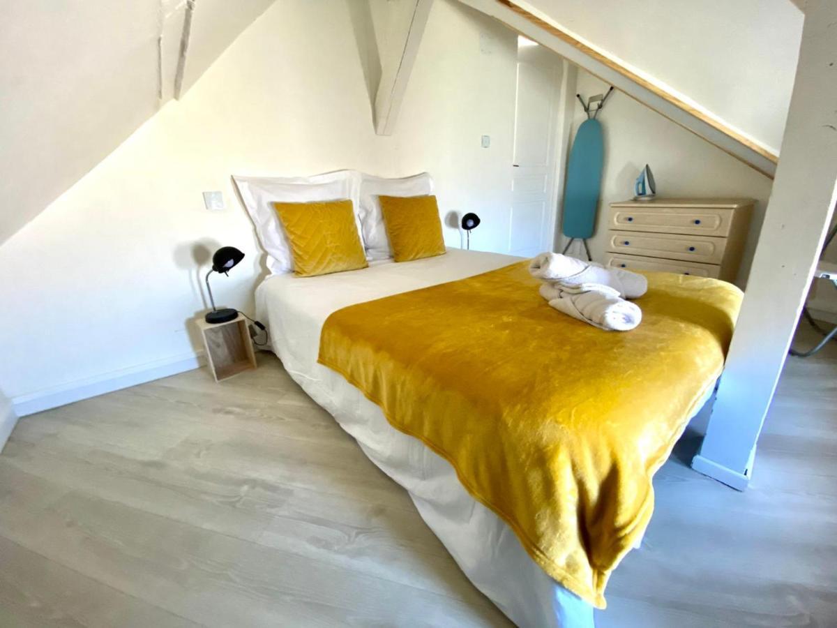 Appartement Vue Sur Les Etoiles Charleville-Mezieres Luaran gambar